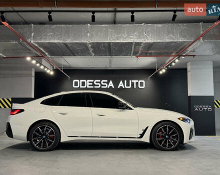 Белый БМВ i4, объемом двигателя 0 л и пробегом 3 тыс. км за 51500 $, фото 9 на Automoto.ua