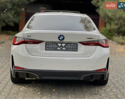 Белый БМВ i4, объемом двигателя 0 л и пробегом 42 тыс. км за 34900 $, фото 14 на Automoto.ua