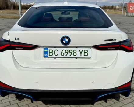 Белый БМВ i4, объемом двигателя 0 л и пробегом 7 тыс. км за 39900 $, фото 6 на Automoto.ua