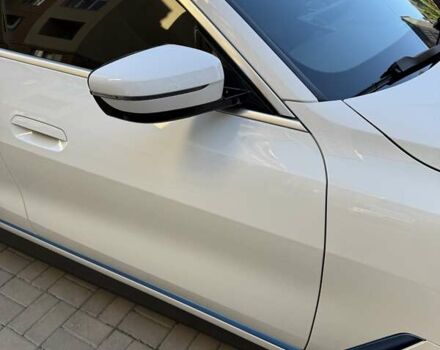 Белый БМВ i4, объемом двигателя 0 л и пробегом 39 тыс. км за 37000 $, фото 14 на Automoto.ua