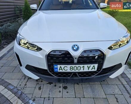 Белый БМВ i4, объемом двигателя 0 л и пробегом 10 тыс. км за 36800 $, фото 25 на Automoto.ua
