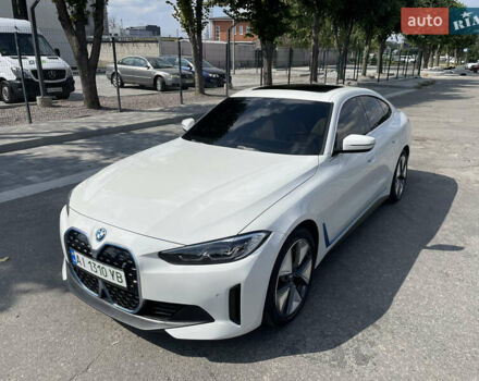 Білий БМВ i4, об'ємом двигуна 0 л та пробігом 31 тис. км за 35500 $, фото 16 на Automoto.ua