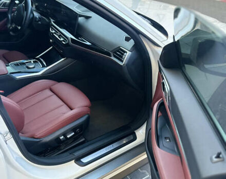 Белый БМВ i4, объемом двигателя 0 л и пробегом 33 тыс. км за 34500 $, фото 38 на Automoto.ua