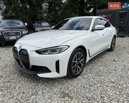 Белый БМВ i4, объемом двигателя 0 л и пробегом 31 тыс. км за 34900 $, фото 24 на Automoto.ua