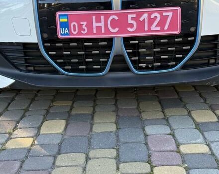 Белый БМВ i4, объемом двигателя 0 л и пробегом 39 тыс. км за 37000 $, фото 9 на Automoto.ua