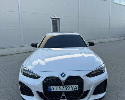 Белый БМВ i4, объемом двигателя 0 л и пробегом 10 тыс. км за 36000 $, фото 1 на Automoto.ua