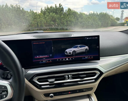 Белый БМВ i4, объемом двигателя 0 л и пробегом 20 тыс. км за 36999 $, фото 43 на Automoto.ua
