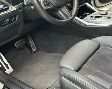 Белый БМВ i4, объемом двигателя 0 л и пробегом 45 тыс. км за 42250 $, фото 4 на Automoto.ua