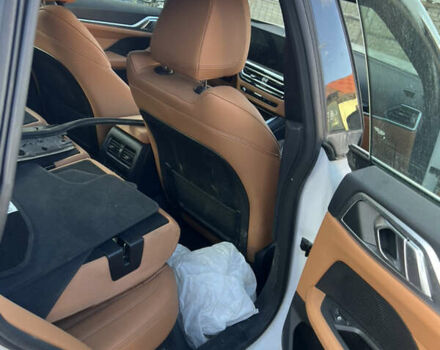 Белый БМВ i4, объемом двигателя 0 л и пробегом 17 тыс. км за 30500 $, фото 9 на Automoto.ua
