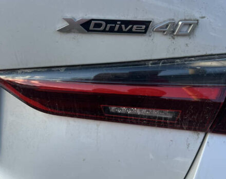 Белый БМВ i4, объемом двигателя 0 л и пробегом 17 тыс. км за 30500 $, фото 6 на Automoto.ua