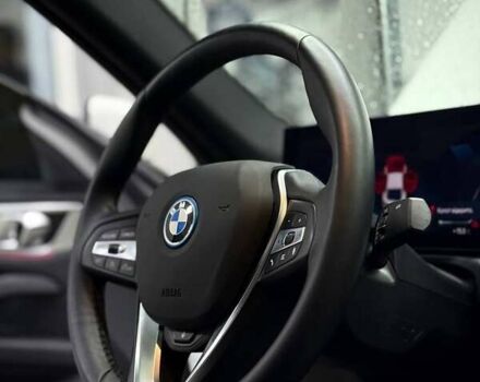 Белый БМВ i4, объемом двигателя 0 л и пробегом 30 тыс. км за 38500 $, фото 12 на Automoto.ua