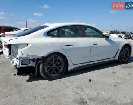 Белый БМВ i4, объемом двигателя 0 л и пробегом 8 тыс. км за 19330 $, фото 5 на Automoto.ua