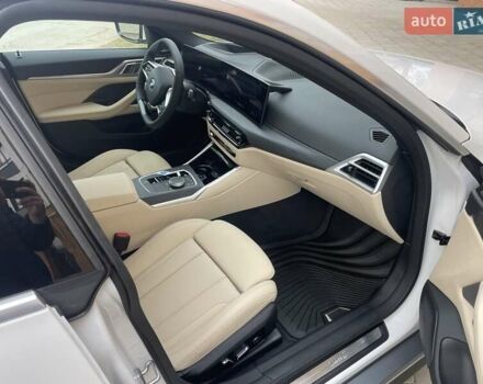 Білий БМВ i4, об'ємом двигуна 0 л та пробігом 1 тис. км за 49900 $, фото 7 на Automoto.ua