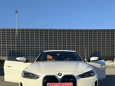 БМВ i4 2023 в Луцке на Automoto.ua Белый БМВ i4, объемом двигателя 0 л и пробегом 39 тыс. км за 37000 $, фото 1 на Automoto.ua