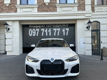 Білий БМВ i4, об'ємом двигуна 0 л та пробігом 33 тис. км за 34500 $, фото 1 на Automoto.ua