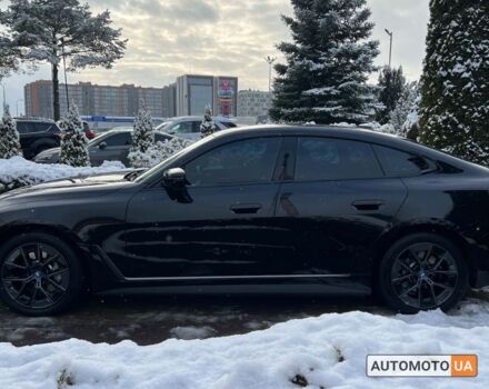 Черный БМВ i4, объемом двигателя 83 л и пробегом 9 тыс. км за 45800 $, фото 3 на Automoto.ua