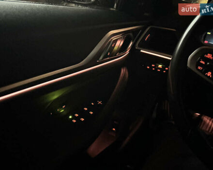 Черный БМВ i4, объемом двигателя 0 л и пробегом 92 тыс. км за 39000 $, фото 35 на Automoto.ua