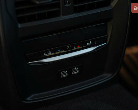 Черный БМВ i4, объемом двигателя 0 л и пробегом 68 тыс. км за 45000 $, фото 20 на Automoto.ua