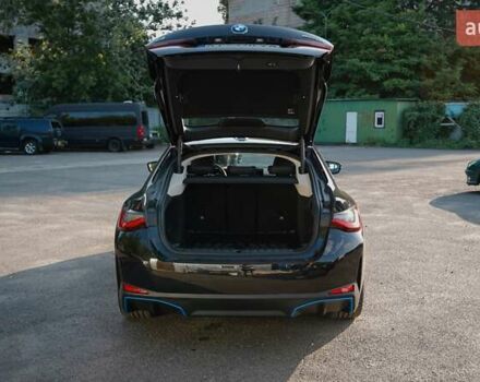 Черный БМВ i4, объемом двигателя 0 л и пробегом 68 тыс. км за 45000 $, фото 5 на Automoto.ua