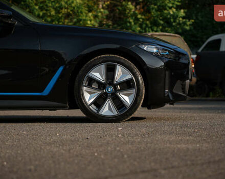 Черный БМВ i4, объемом двигателя 0 л и пробегом 68 тыс. км за 45000 $, фото 2 на Automoto.ua