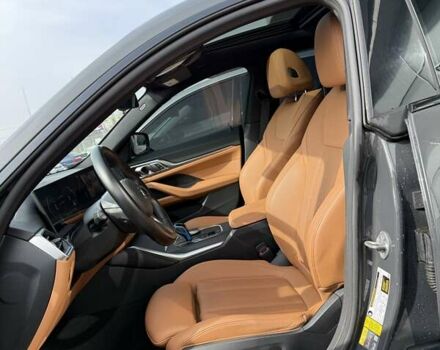 Черный БМВ i4, объемом двигателя 0 л и пробегом 39 тыс. км за 34200 $, фото 12 на Automoto.ua