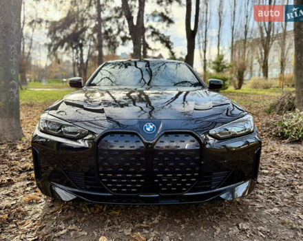 Чорний БМВ i4, об'ємом двигуна 0 л та пробігом 4 тис. км за 32999 $, фото 3 на Automoto.ua