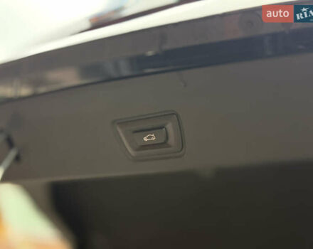 Черный БМВ i4, объемом двигателя 0 л и пробегом 65 тыс. км за 21900 $, фото 83 на Automoto.ua