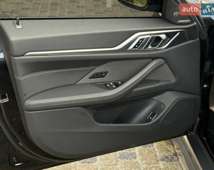 Черный БМВ i4, объемом двигателя 0 л и пробегом 12 тыс. км за 36999 $, фото 35 на Automoto.ua