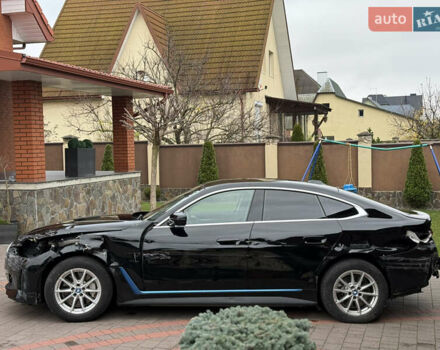 Черный БМВ i4, объемом двигателя 0 л и пробегом 65 тыс. км за 21900 $, фото 21 на Automoto.ua