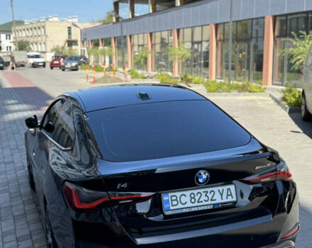 Черный БМВ i4, объемом двигателя 0 л и пробегом 18 тыс. км за 33800 $, фото 33 на Automoto.ua