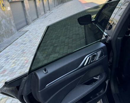 Черный БМВ i4, объемом двигателя 0 л и пробегом 18 тыс. км за 33800 $, фото 10 на Automoto.ua