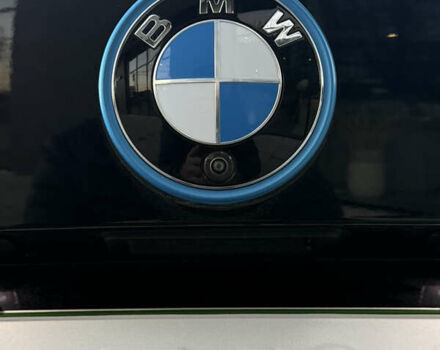 Черный БМВ i4, объемом двигателя 0 л и пробегом 17 тыс. км за 31999 $, фото 17 на Automoto.ua
