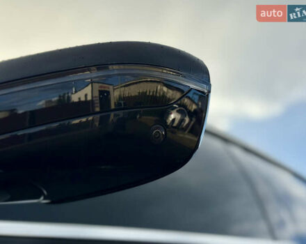 Черный БМВ i4, объемом двигателя 0 л и пробегом 12 тыс. км за 36999 $, фото 25 на Automoto.ua