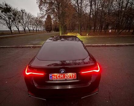 Черный БМВ i4, объемом двигателя 0 л и пробегом 38 тыс. км за 31500 $, фото 2 на Automoto.ua