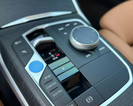 Черный БМВ i4, объемом двигателя 0 л и пробегом 17 тыс. км за 31999 $, фото 34 на Automoto.ua