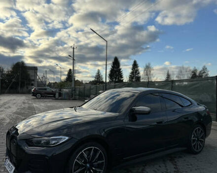 Черный БМВ i4, объемом двигателя 0 л и пробегом 40 тыс. км за 44800 $, фото 3 на Automoto.ua