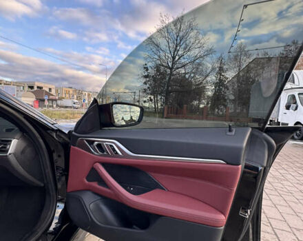 Черный БМВ i4, объемом двигателя 0 л и пробегом 40 тыс. км за 44800 $, фото 21 на Automoto.ua