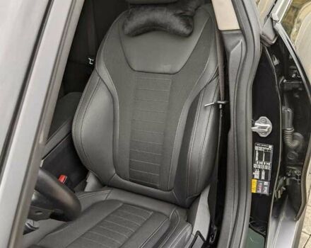 Черный БМВ i4, объемом двигателя 0 л и пробегом 45 тыс. км за 32500 $, фото 12 на Automoto.ua