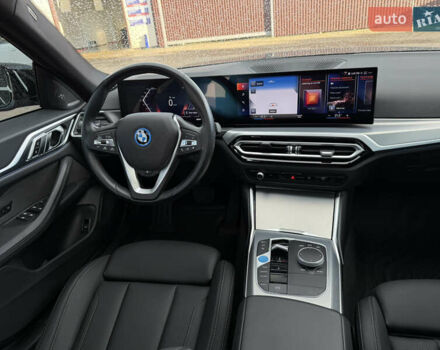 Черный БМВ i4, объемом двигателя 0 л и пробегом 12 тыс. км за 36999 $, фото 69 на Automoto.ua