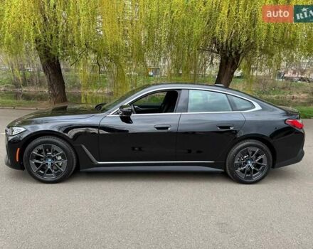 Черный БМВ i4, объемом двигателя 0 л и пробегом 1 тыс. км за 37000 $, фото 30 на Automoto.ua