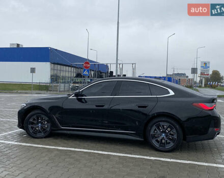 Черный БМВ i4, объемом двигателя 0 л и пробегом 7 тыс. км за 38200 $, фото 12 на Automoto.ua