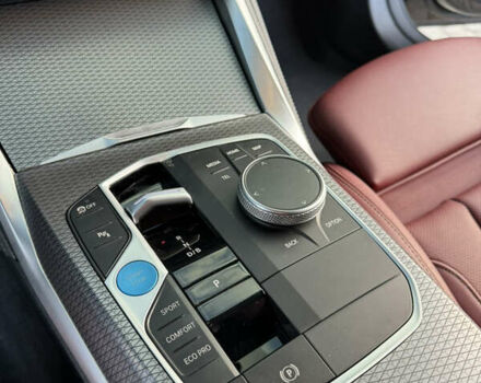 Черный БМВ i4, объемом двигателя 0 л и пробегом 40 тыс. км за 44800 $, фото 31 на Automoto.ua