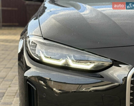 Черный БМВ i4, объемом двигателя 0 л и пробегом 12 тыс. км за 36999 $, фото 22 на Automoto.ua