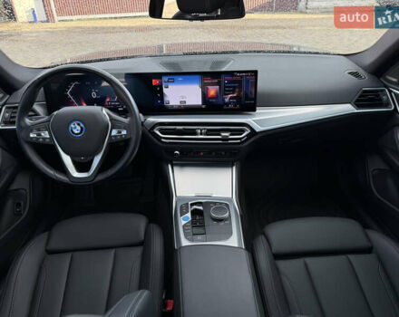 Черный БМВ i4, объемом двигателя 0 л и пробегом 12 тыс. км за 36999 $, фото 68 на Automoto.ua