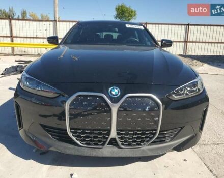 Черный БМВ i4, объемом двигателя 0 л и пробегом 75 тыс. км за 16700 $, фото 4 на Automoto.ua