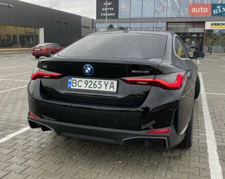 Черный БМВ i4, объемом двигателя 0 л и пробегом 7 тыс. км за 38200 $, фото 14 на Automoto.ua