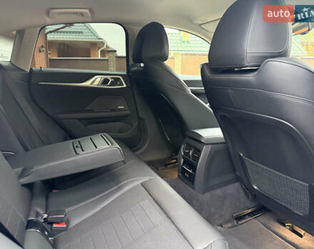 Черный БМВ i4, объемом двигателя 0 л и пробегом 65 тыс. км за 21900 $, фото 77 на Automoto.ua