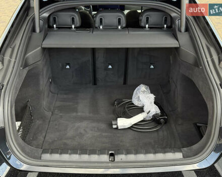 Черный БМВ i4, объемом двигателя 0 л и пробегом 12 тыс. км за 36999 $, фото 73 на Automoto.ua