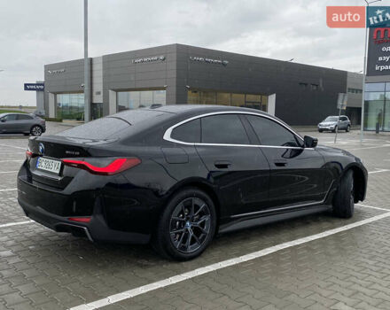 Черный БМВ i4, объемом двигателя 0 л и пробегом 7 тыс. км за 38200 $, фото 13 на Automoto.ua