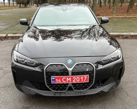 Черный БМВ i4, объемом двигателя 0 л и пробегом 38 тыс. км за 31500 $, фото 8 на Automoto.ua